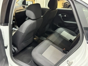 Седан Volkswagen Polo 2015 года, 797000 рублей, Красноярск