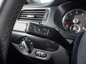 Седан Volkswagen Jetta 2011 года, 848000 рублей, Тверь