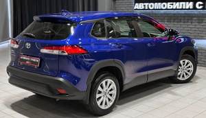 Внедорожник Toyota Corolla Cross 2022 года, 2717000 рублей, Красноярск