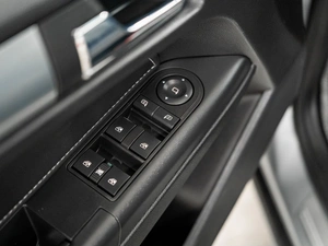 Седан Opel Astra 2013 года, 799000 рублей, Красноярск