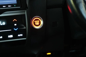 Хетчбэк Honda Fit 2019 года, 1339000 рублей, Омск