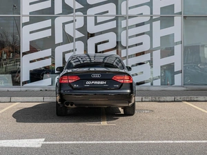 Седан Audi A4 2011 года, 1090000 рублей, Краснодар