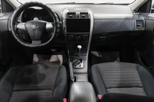 Седан Toyota Corolla 2012 года, 1199000 рублей, Новокузнецк