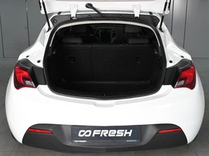 Хетчбэк Opel Astra GTC 2013 года, 689000 рублей, Аксай