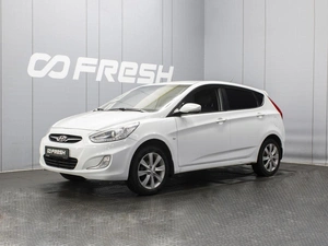 Хетчбэк Hyundai Solaris 2013 года, 750000 рублей, Омск