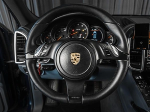 Внедорожник Porsche Cayenne 2012 года, 2300000 рублей, Тюмень