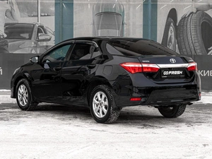 Седан Toyota Corolla 2014 года, 999000 рублей, Тюмень