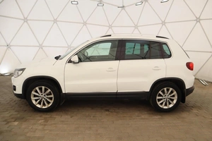 Внедорожник Volkswagen Tiguan 2014 года, 1550000 рублей, Обнинск