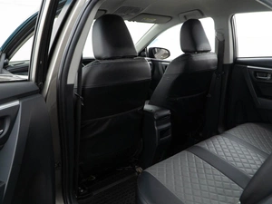 Седан Toyota Corolla 2018 года, 1549046 рублей, Москва