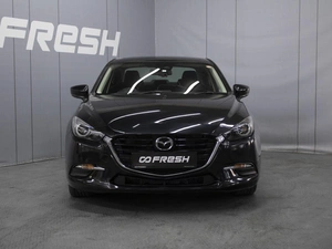 Седан Mazda Axela 2017 года, 1530000 рублей, Омск