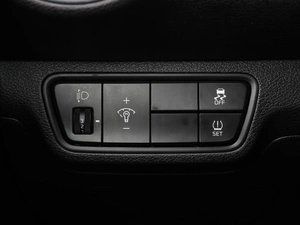 Седан Kia Cerato 2018 года, 1980000 рублей, Тверь