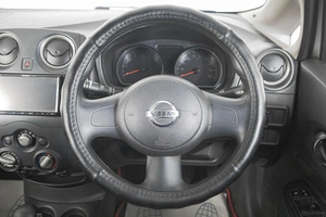 Хетчбэк Nissan Note 2014 года, 719000 рублей, Кемерово