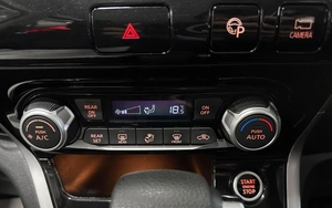 Минивэн Nissan Serena 2016 года, 1640000 рублей, Красноярск