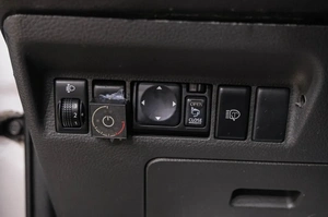 Внедорожник Nissan X-Trail 2007 года, 749000 рублей, Новокузнецк