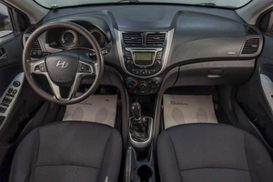 Седан Hyundai Solaris 2013 года, 999000 рублей, Челябинск