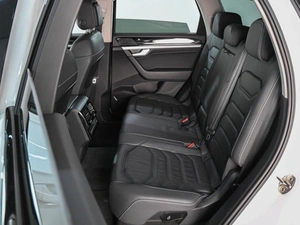 Внедорожник Volkswagen Touareg 2020 года, 5200000 рублей, Аксай
