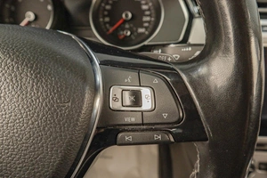Седан Volkswagen Passat 2018 года, 2139000 рублей, Челябинск