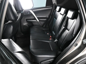 Внедорожник Toyota RAV4 2016 года, 2535000 рублей, Аксай