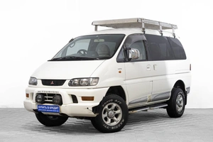 Минивэн Mitsubishi Delica 2002 года, 1559000 рублей, Барнаул