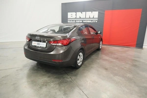 Седан Hyundai Elantra 2015 года, 1350000 рублей, Курск