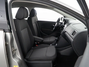 Седан Volkswagen Polo 2017 года, 1199077 рублей, Москва