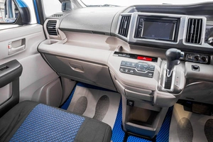 Минивэн Honda Stepwgn 2010 года, 1489000 рублей, Барнаул