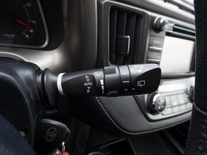 Внедорожник Toyota RAV4 2013 года, 1649000 рублей, Саратов