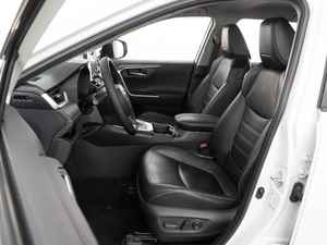 Внедорожник Toyota RAV4 2019 года, 3259444 рублей, Москва