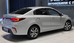 Седан Kia Rio 2020 года, 1397000 рублей, Красноярск