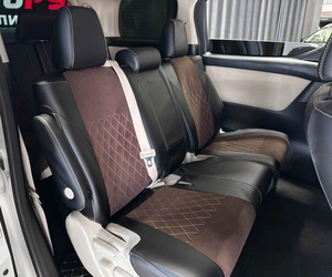 Минивэн Toyota Alphard 2017 года, 3750000 рублей, Красноярск
