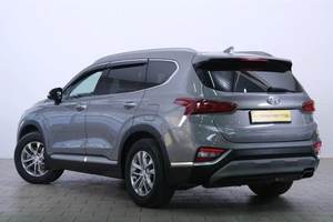 Внедорожник Hyundai Santa Fe 2018 года, 2689000 рублей, Омск