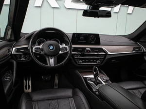 Седан BMW 5 серия 2018 года, 4700000 рублей, Большой Сочи