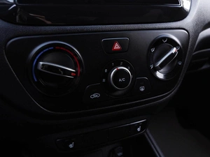 Седан Hyundai Solaris 2018 года, 1269000 рублей, Волгоград