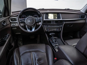 Седан Kia Optima 2018 года, 1700000 рублей, Краснодар