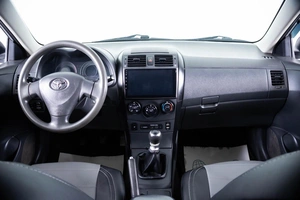 Седан Toyota Corolla 2009 года, 899000 рублей, Пермь