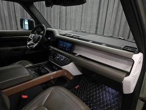 Внедорожник Land Rover Defender 2021 года, 5100000 рублей, Красноярск