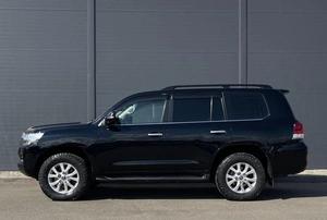 Внедорожник Toyota Land Cruiser 2019 года, 5450000 рублей, Солонцы