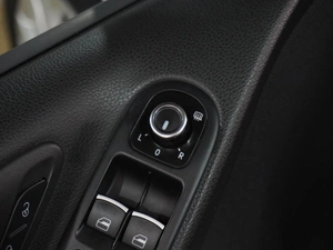 Хетчбэк Volkswagen Golf 2011 года, 949000 рублей, Воронеж