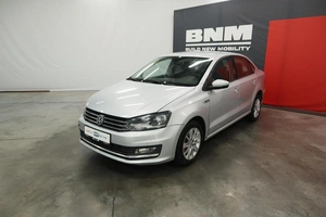 Седан Volkswagen Polo 2017 года, 1050000 рублей, Курск