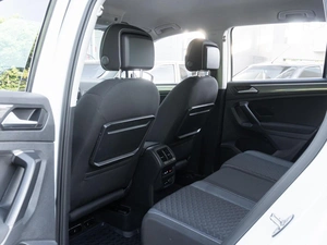 Внедорожник Volkswagen Tiguan 2018 года, 2392000 рублей, Волгоград