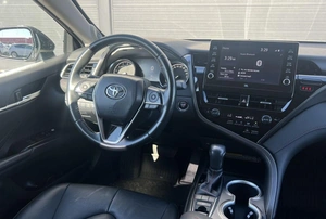 Седан Toyota Camry 2022 года, 4114000 рублей, Солонцы