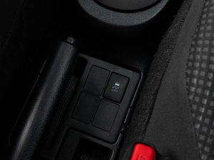 Хетчбэк Toyota Vitz 2017 года, 929000 рублей, Тюмень