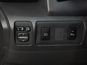 Седан Toyota Camry 2011 года, 1379000 рублей, Воронеж