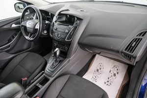 Хетчбэк Ford Focus 2017 года, 1049000 рублей, Красноярск