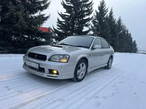 Седан Subaru Legacy 2000 года, 595000 рублей, 
