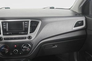 Седан Hyundai Solaris 2019 года, 1279000 рублей, Кемерово