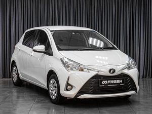 Хетчбэк Toyota Vitz 2019 года, 1079000 рублей, Тюмень