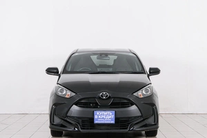 Хетчбэк Toyota Yaris 2021 года, 1149000 рублей, Красноярск
