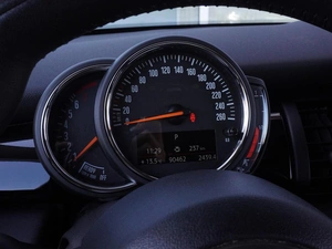 Хетчбэк MINI Cooper 2019 года, 1915000 рублей, Нижний Новгород