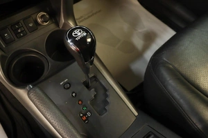 Внедорожник Toyota RAV4 2012 года, 1549000 рублей, Челябинск